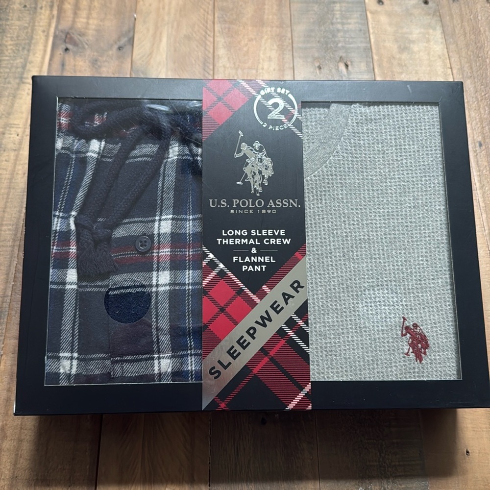 Brand New Men’s Sleepwear